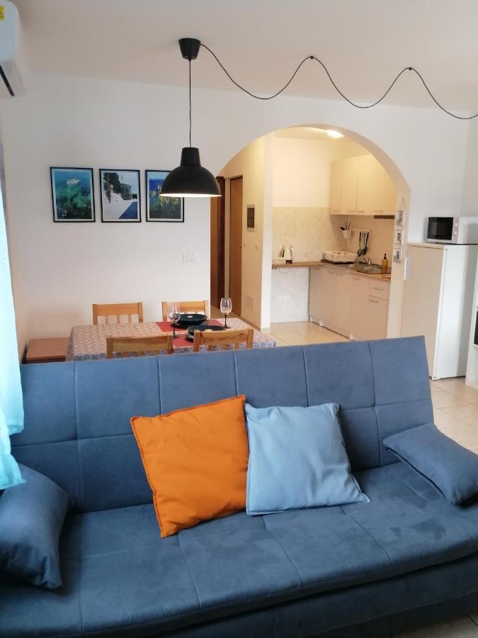 Apartment Layla - Intermezzo With Sea View In Center Of Rabac Exterior foto
